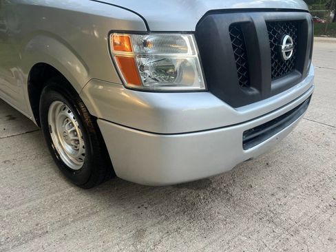 Used 2019 Nissan NV 3500 S image 10