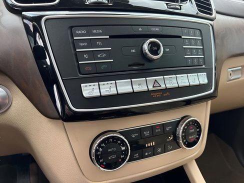 Used 2017 Mercedes-Benz GLS 550 4MATIC image 53