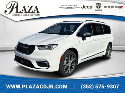 New 2026 Chrysler Pacifica Pinnacle