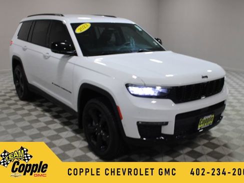 Used 2023 Jeep Grand Cherokee L Limited w/ Luxury Tech Group II image 1