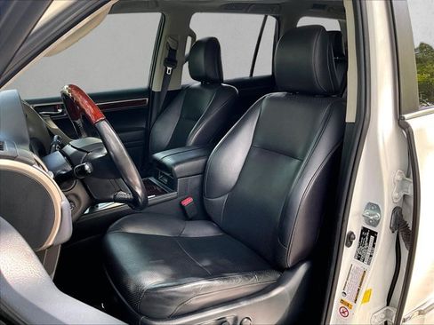 Used 2016 Lexus GX 460 Luxury AWD/4WD image 27