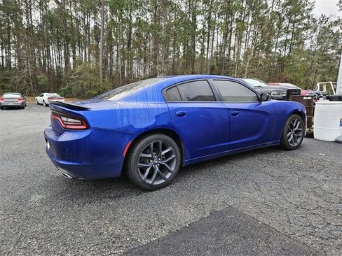 Used 2020 Dodge Charger SXT w/ Blacktop Package image 5