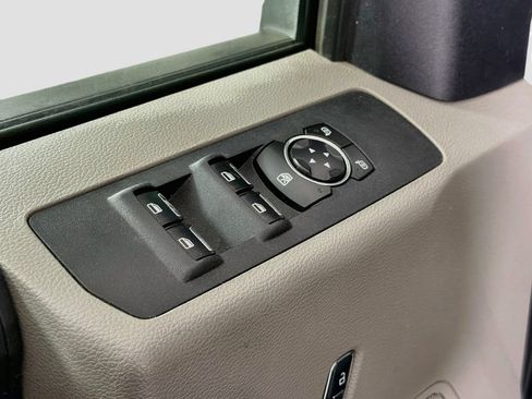 Used 2017 Ford F250 XL w/ Power Equipment Group AWD/4WD image 21