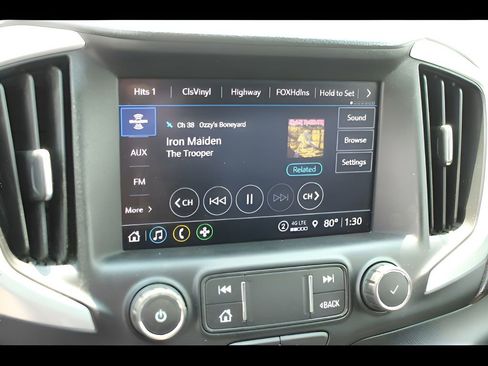 Used 2022 GMC Terrain SLT image 23