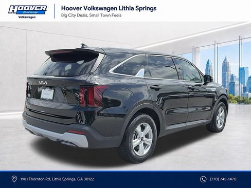 Used 2025 Kia Sorento LX FWD image 28