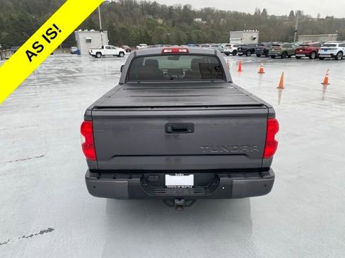 Used 2018 Toyota Tundra 1794 Edition image 8