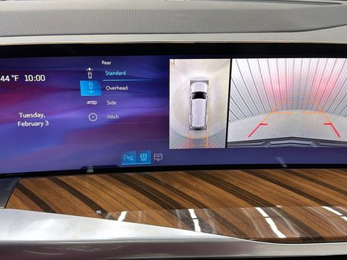 Used 2026 Cadillac Escalade Platinum Sport image 20