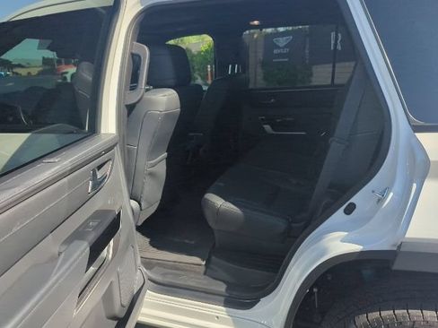 Used 2025 Toyota Sequoia Limited w/ TRD Off-Road Package AWD/4WD image 10