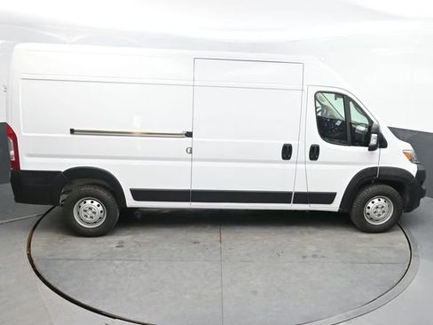 Used 2023 RAM ProMaster 2500 FWD image 16