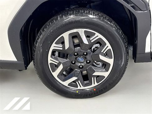 New 2026 Subaru Forester Premium image 31