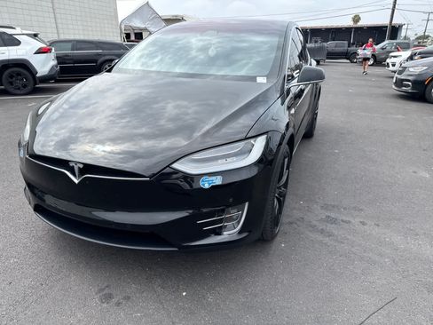 Used 2021 Tesla Model X Long Range AWD/4WD image 3