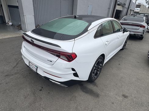 Used 2021 Kia K5 GT-Line w/ GT-Line FWD Premium Package image 3