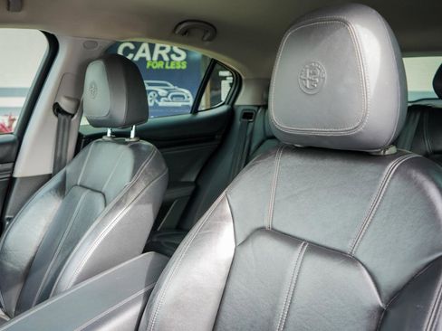 Used 2018 Alfa Romeo Stelvio Base w/ Cold Weather Package image 16