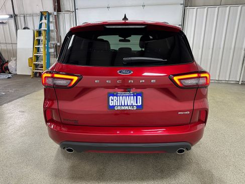Certified 2024 Ford Escape ST-Line image 25