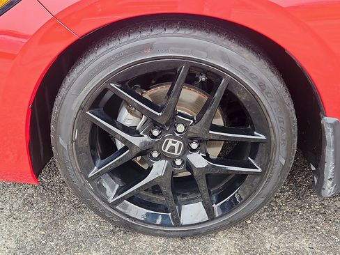 Used 2024 Honda Civic Sport image 8