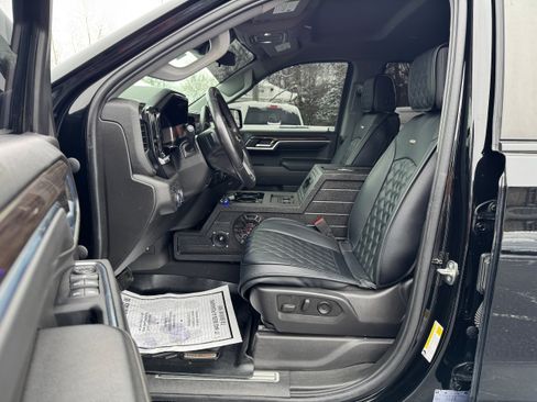 Used 2022 Chevrolet Silverado 1500 LT w/ Max Trailering Package image 10