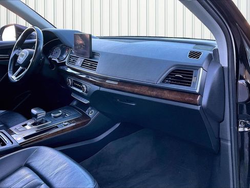 Used 2019 Audi Q5 2.0T Premium image 26