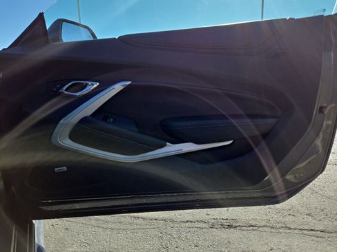 Used 2017 Chevrolet Camaro SS RWD image 43