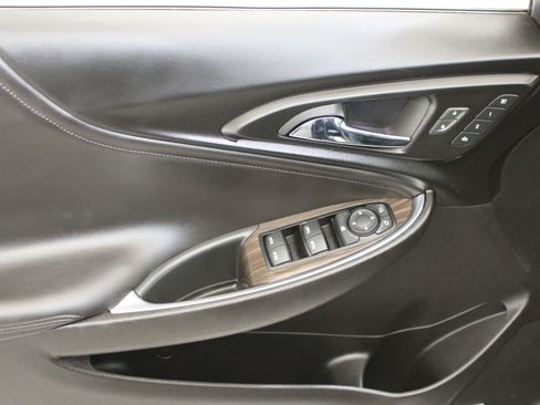 Used 2023 Chevrolet Malibu LT w/ LPO, Floor Liner Package FWD image 24
