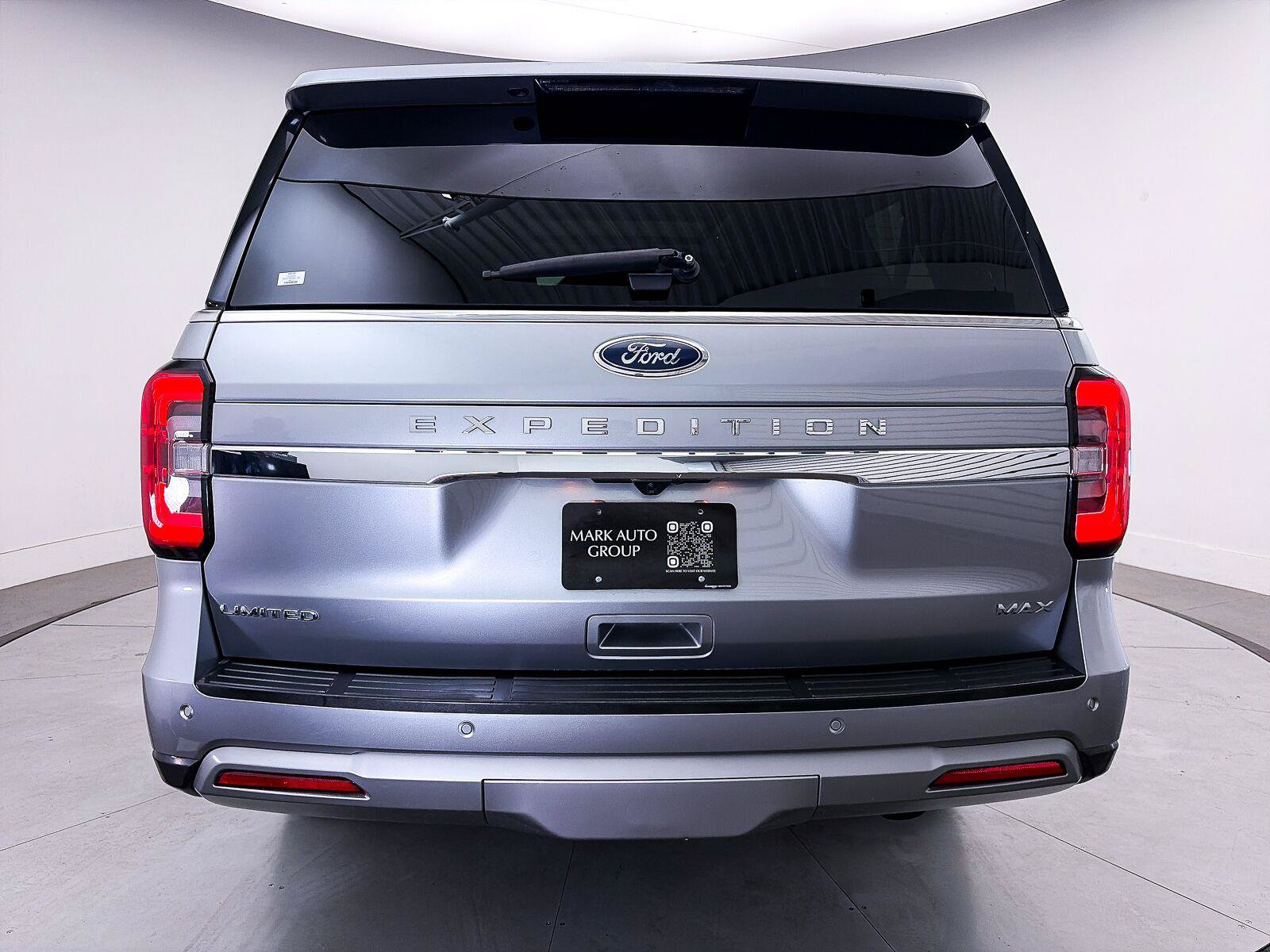 Used 2024 Ford Expedition Max Limited AWD/4WD image 17