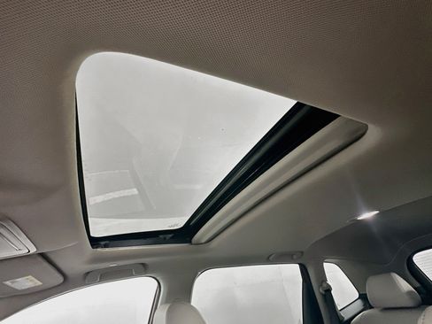 Used 2024 Honda CR-V EX-L image 26