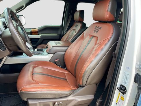 Used 2018 Ford F150 King Ranch w/ Equipment Group 601A Luxury AWD/4WD image 22