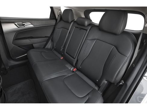 New 2026 Kia Sportage EX image 9