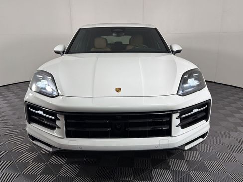 Used 2026 Porsche Cayenne AWD/4WD image 6