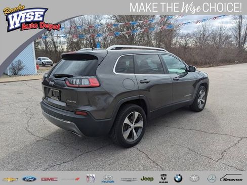 Used 2020 Jeep Cherokee Limited image 3