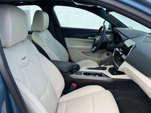 Certified 2023 Cadillac CT4 Premium Luxury image 23