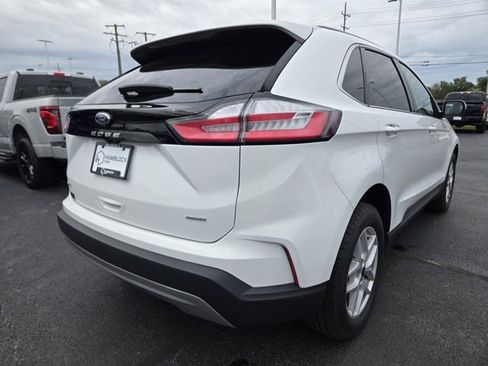 Certified 2024 Ford Edge SEL w/ Convenience Package AWD/4WD image 44