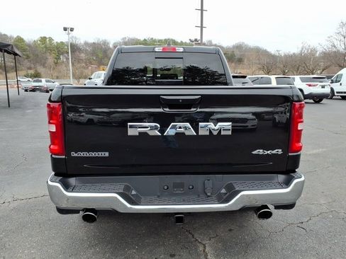 Used 2025 RAM 1500 Laramie image 15