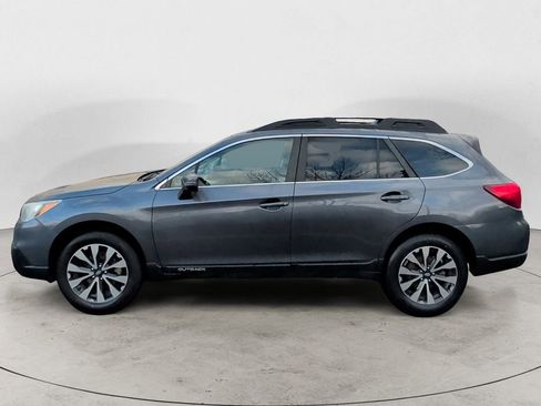 Used 2016 Subaru Outback 2.5i Limited image 2