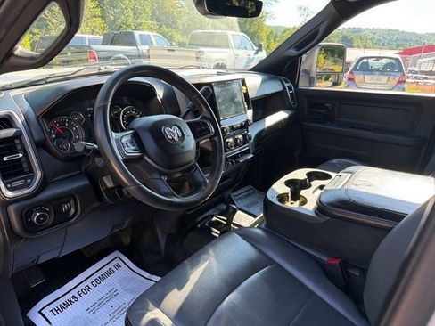 Used 2023 RAM 2500 Tradesman w/ Convenience Group AWD/4WD image 14