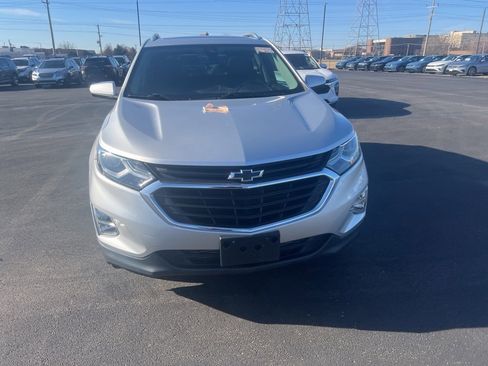 Used 2020 Chevrolet Equinox LT image 6
