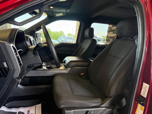 Used 2019 Ford F150 XLT w/ Equipment Group 302A Luxury AWD/4WD image 10