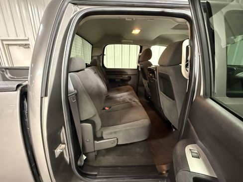 Used 2008 Chevrolet Silverado 2500 LT w/ 1LT Convenience Package image 8