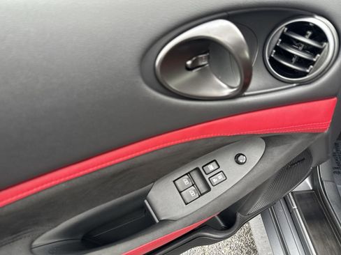 Used 2024 Nissan Z Performance w/ Floor Mat Package RWD image 15
