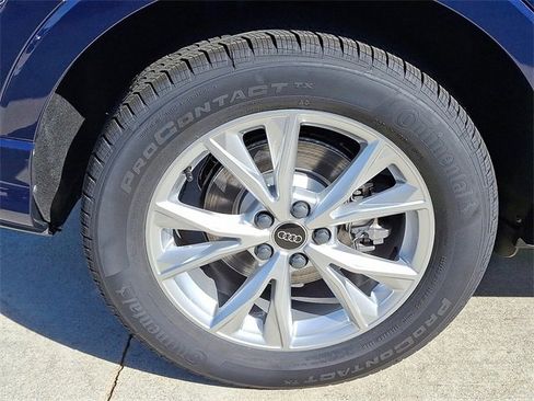 New 2025 Audi Q3 2.0T Premium image 5