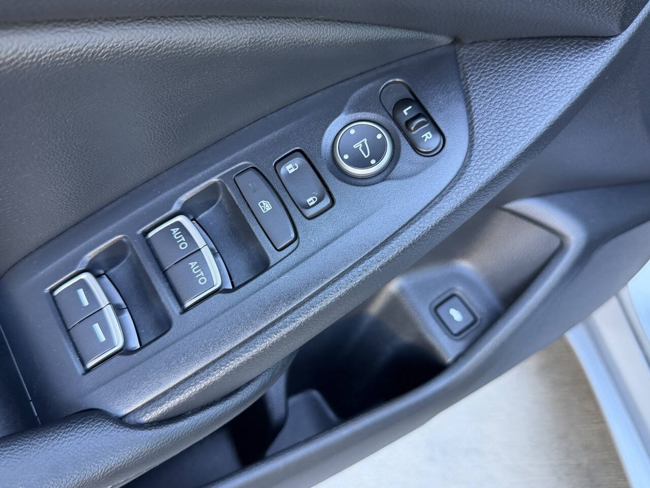 Used 2020 Honda Accord Sport image 17