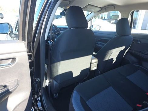 Used 2025 Nissan Versa SV w/ Trunk Package image 16