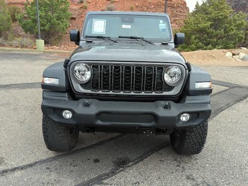 Used 2024 Jeep Wrangler Sport AWD/4WD image 2
