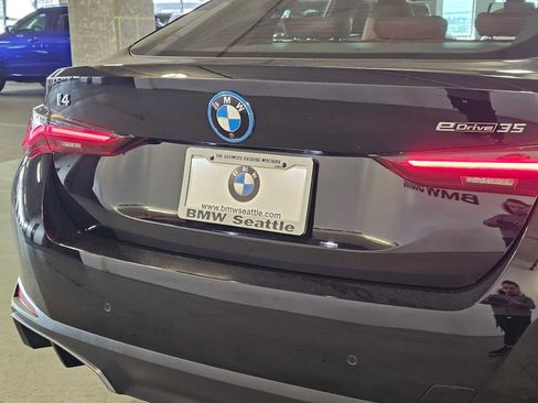 Used 2023 BMW i4 eDrive35 w/ Premium Package RWD image 7