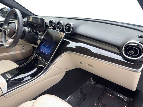 Used 2024 Mercedes-Benz C 300 Sedan image 49