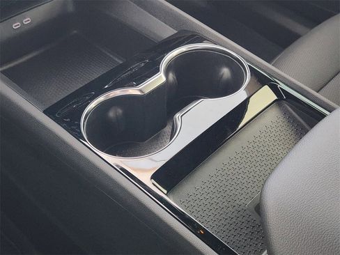 New 2025 Chevrolet Blazer EV LT image 15