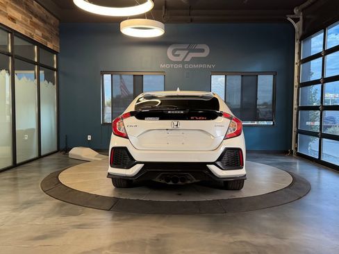 Used 2018 Honda Civic Sport image 4