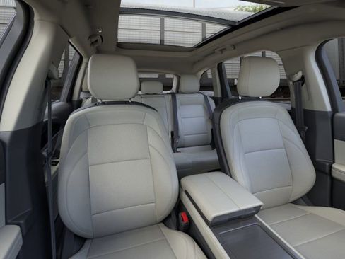 New 2026 Lincoln Nautilus Premier w/ Equipment Group 102A image 10