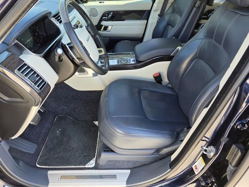 Used 2020 Land Rover Range Rover Long Wheelbase Autobiography image 10