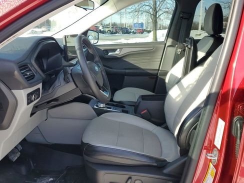 Used 2023 Ford Escape SE image 7