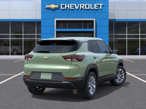 New 2026 Chevrolet TrailBlazer LS w/ LS Convenience Package AWD/4WD image 4